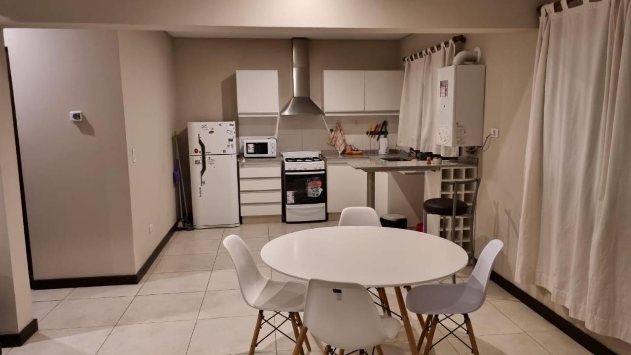 Appartement Departamento En Complejo Las Lilas Mendoza Extérieur photo